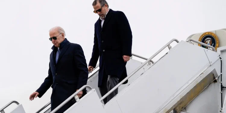 Biden’s Pardon Of Hunter Meets Some Democrats’ Displeasure 1 President Joe Biden and his son Hunter Biden disembark from Air Force One in Syracuse, New York, on February 4, 2023.