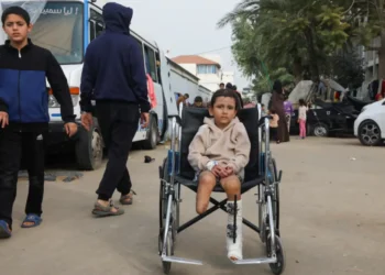 Palestinian girl Eman Al-Kholi, whose limb was amputated after being wounded in an Israeli strike.