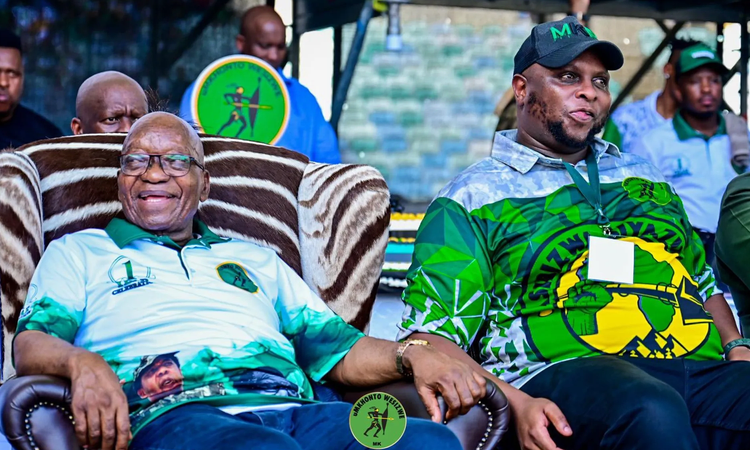 Floyd Shivambu (R) praises Jacob Zuma’s (L) bold leadership for inspiring the MK Party’s rise at a gala dinner in Durban