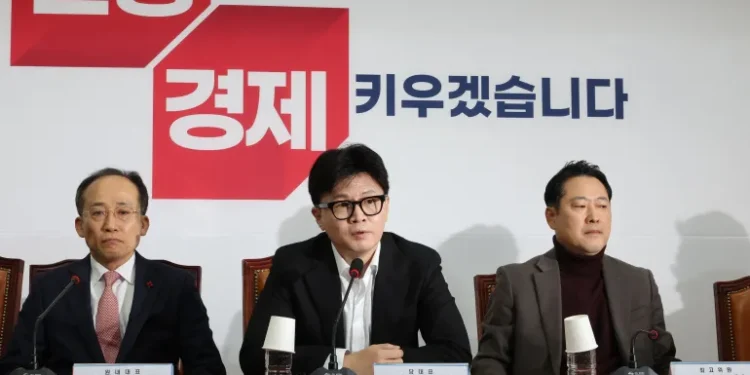 People Power Party chief Han Dong-hoon, centre, speaks during an emergency supreme committee meeting at the National Assembly in Seoul, South Korea, on December 6, 2024.