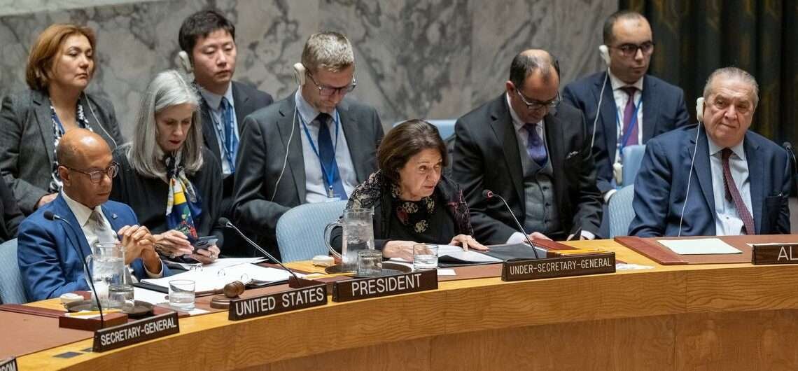 Rosemary DiCarlo (center), Under-Secretary-General for Political and Peacebuilding Affairs, briefs the Security Council.