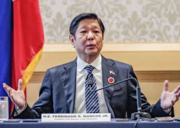 Marcos Offers US Missile Removal in China Deal