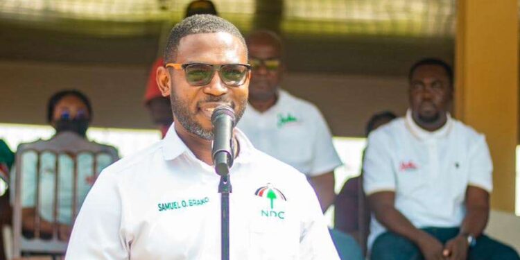 Achiase DCE Launches Major Road Rehabilitation Drive 1 District Chief Executive (DCE) for Achiase, Hon. Samuel Owusu Brako