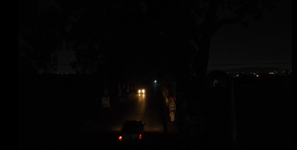 Accra no street light