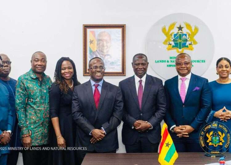 Chamber of Mines Discusses Sector Challenges with Lands Minister 1 Hon. Emmanuel Armah-Kofi Buah with delegation from the Ghana Chamber of Mines