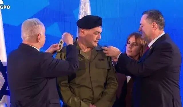 Eyal Zamir officially being promoted to the rank of Lieutenant General as he assumes the role of Israel Defense Forces (IDF) chief of staff.