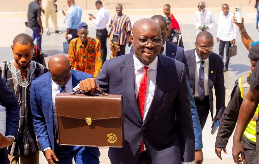 Looming Debt Humps As Ghana Faces GH¢150.3 Billion Domestic Debt Service Burden 1 Looming Debt Humps As Ghana Faces GH¢150.3 Billion Domestic Debt Service Burden