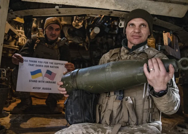 US Resumes Military Aid to Ukraine Amid Ceasefire Talks