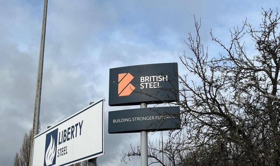 UK Weighs British Steel Plant Nationalisation Amid Crisis