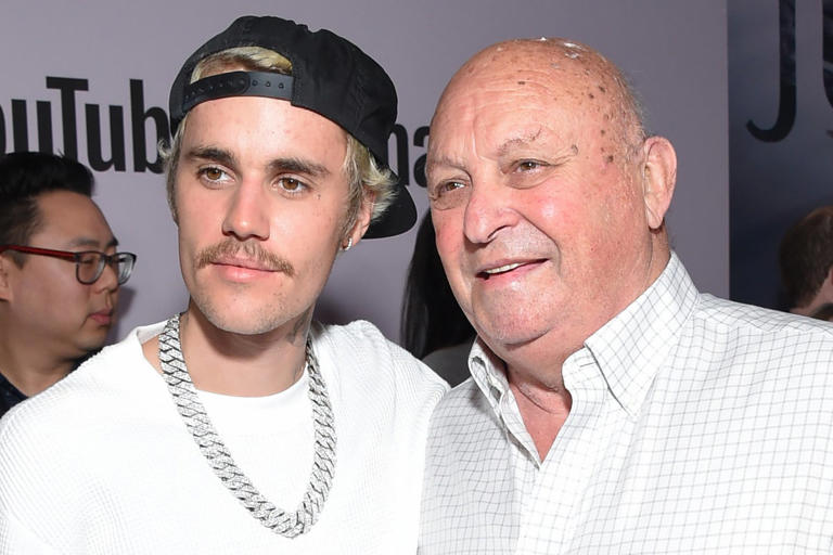 Justin Bieber Mourns Death of His Grandfather