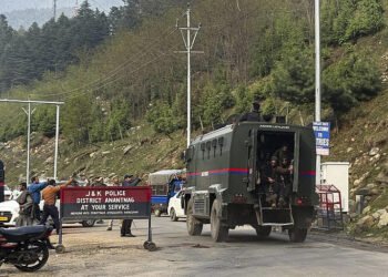 Decision To Close 48 Tourist Spots In Kashmir Bemoaned