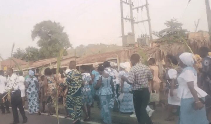 Christians Commemorate Palm Sunday Today 3 Community, Fellowship During Palm Sunday's
