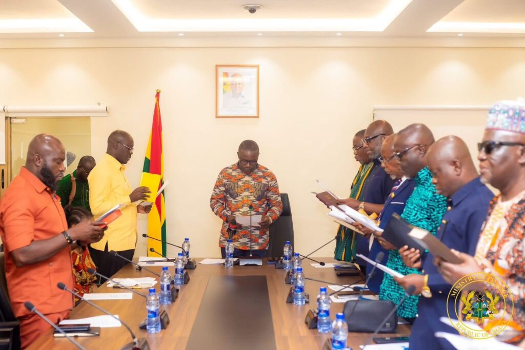 New COCOBOD Board Inaugurated to Restore Cocoa Industry 3 20250516 120047