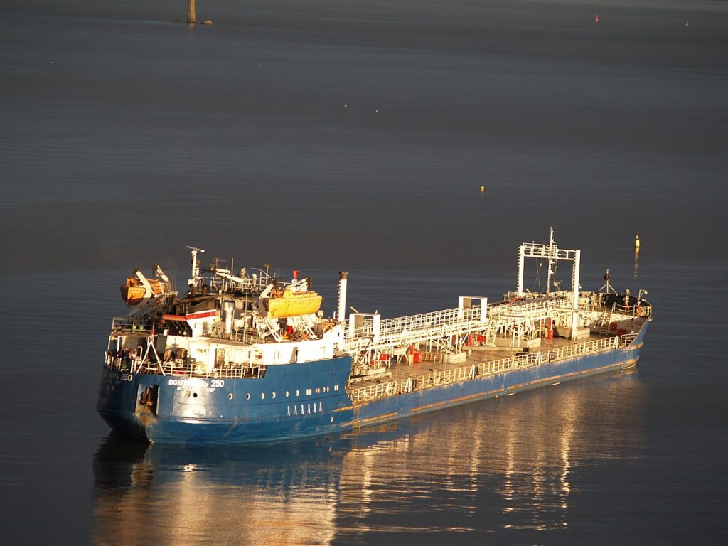 Russia, China Deepen Energy Ties Amid Pipeline Stalemate 4 Coastal tanker Volgoneft 250