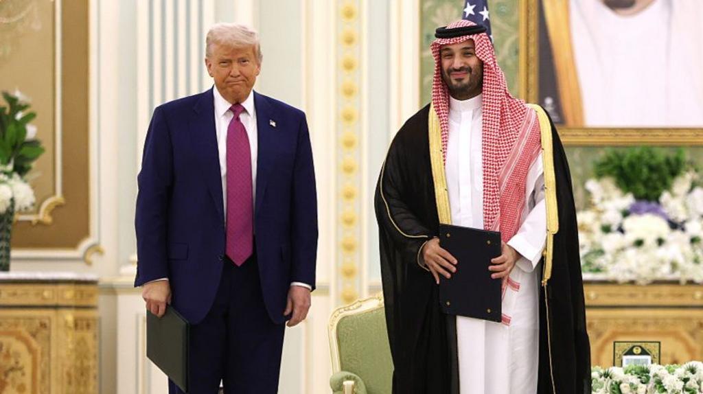 US, Saudi Arabia Ink $142bn Defense Sales Agreement