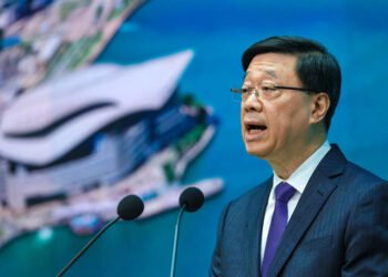Hong Kong Seeks New Economic Growth Engines 6 Convention on Establishment of the International Organisation for Mediation Signed