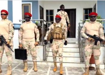 Lil Win with his team