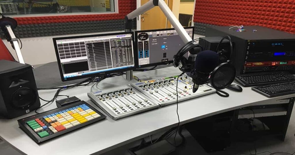 Mahama Seeks Clemency For Shut Down FM Stations 3 2020radiolist