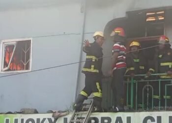 Kasoa Fire Contained by GNFS, Not Civilians, Says Service 8 Kasoa Fire Contained by GNFS, Not Civilians, Says Service, Fire, GNFS