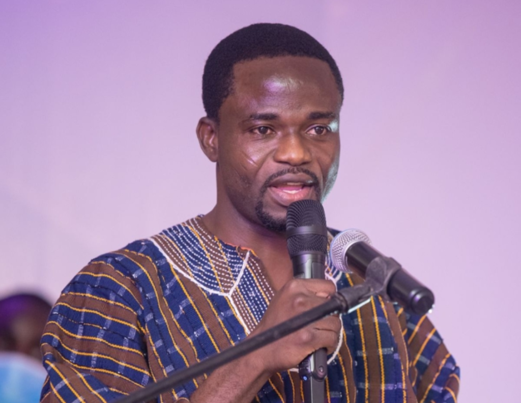 Daily Graphic Under Fire Over SML Coverage Controversy 3 Manasseh Azure Awuni 2