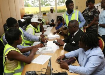 NIA Workers Suspend Strike, Nationwide Registration Services to Resume 5 NIA Registration Centre