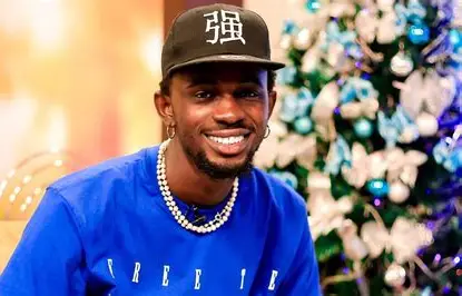 Black Sherif Injured During Performance at University of Ghana 3 Black Sherif Takes a Stand Against Streaming Numbers Inflation