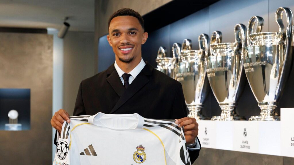 Trent Alexander-Arnold officially unveiled as Madrid Player. 2 Trent Alexander Arnold