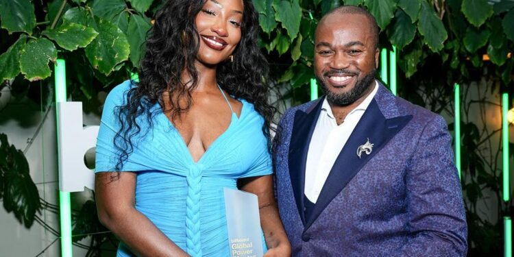 Tems Honoured with Diamond Award at Billboard’s Global 1 Tems