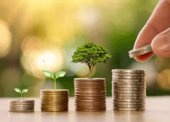 Ghana’s Green Banking Compliance Surges to 73.6% in Q1 2025 – BoG 5 Ghana’s Green Banking Compliance Surges to 73.6% in Q1 2025 – BoG