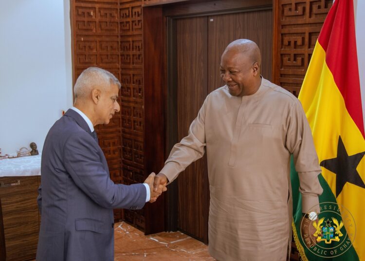 Mahama, London Mayor Deepen Ghana-UK City Partnership 1 President Mahama with London Mayor Sadiq Khan