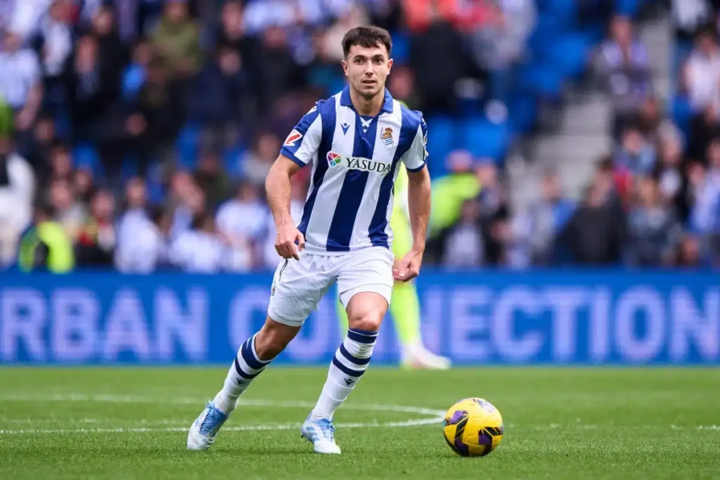 Arsenal Complete £51m Signing of Martin Zubimendi 4 Martin Zubimendi 3