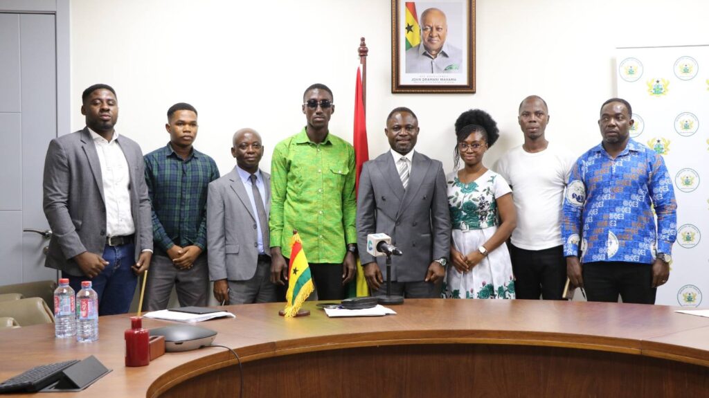 Health Minister Assures Unposted Nurses of Deployment 4 MoH with Unposted Nurses 2