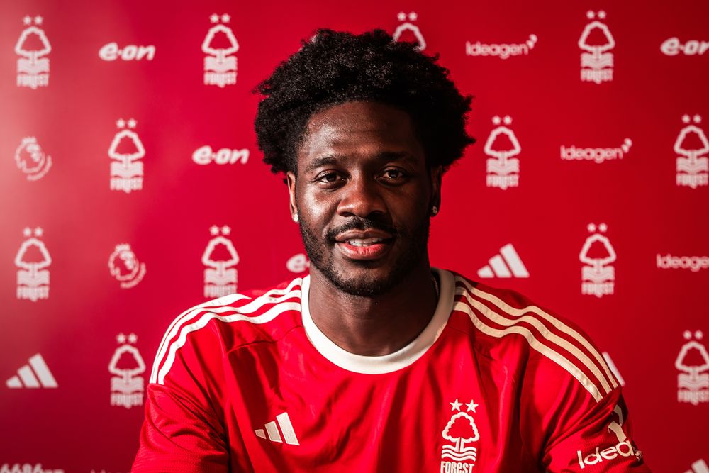 Ola Aina 3
