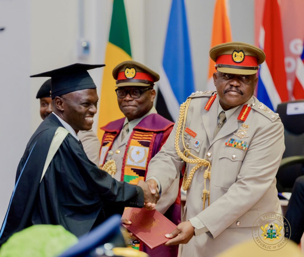 Vice President Reaffirms Government’s Support for Military Training Excellence 4 20250822 170526