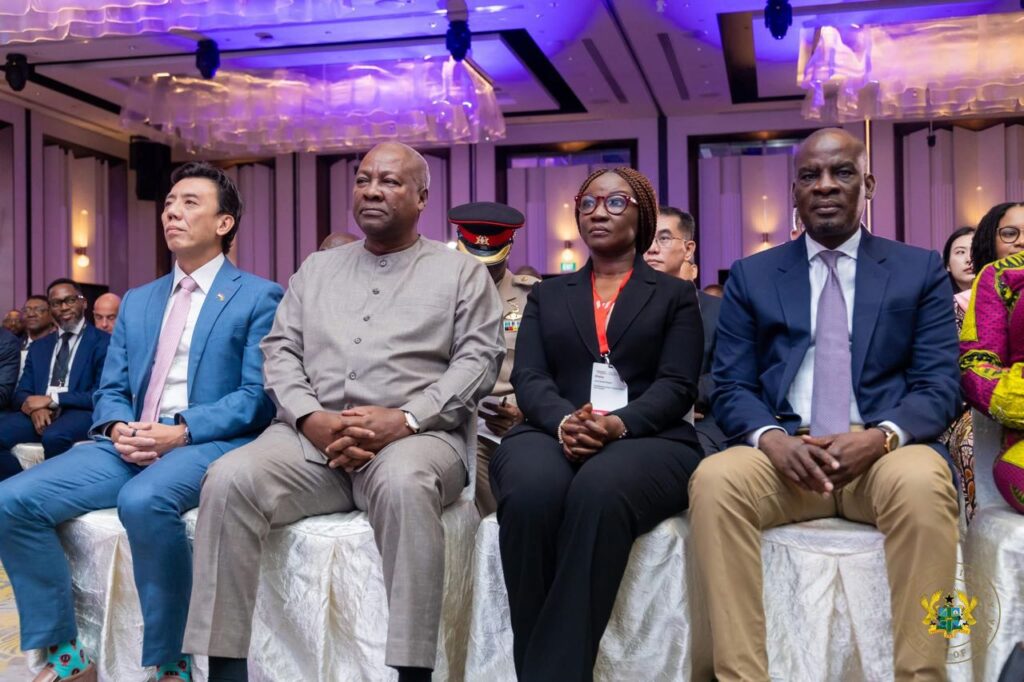 Africa Investable, Ghana Reliable Gateway: Mahama Woos Investors at Singapore 2 President Mahama @Singapore 6