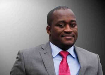 Economist Backs Govt's Use of ABFA Oil Funds for Big Push Projects 4 Dr. Theo Acheampong