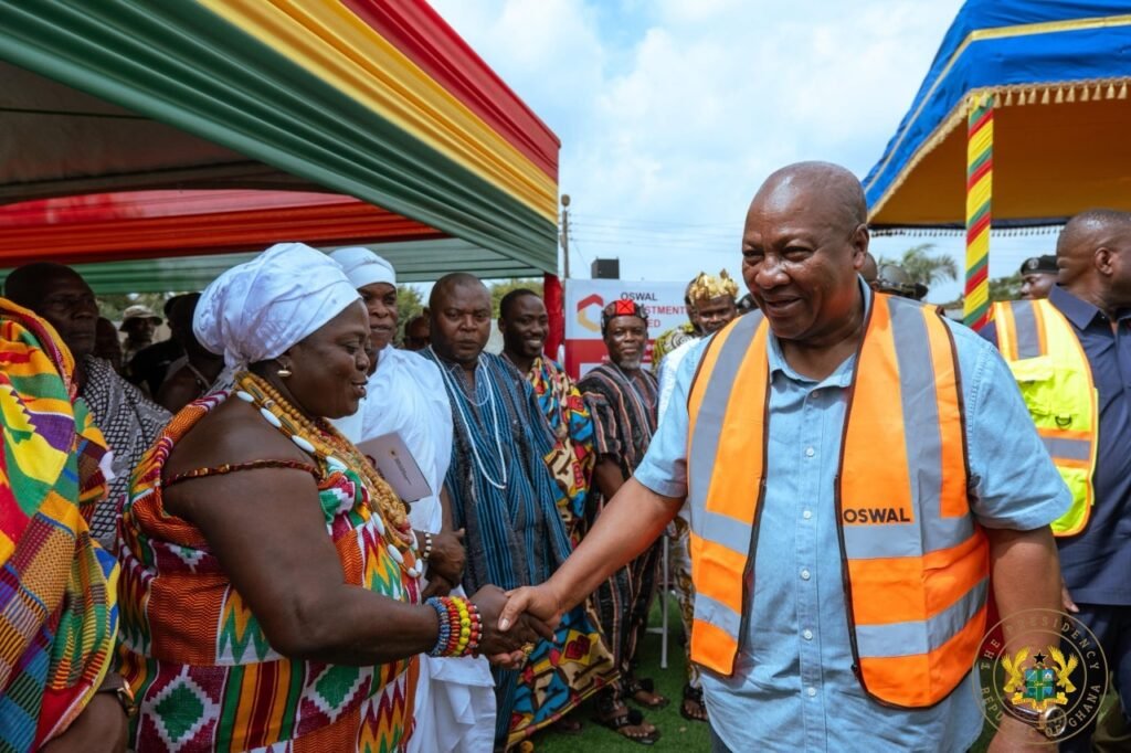 Big Push Launched: Mahama Cuts Sod for Massive Road Construction in Greater Accra 5 Big Push Launch 3