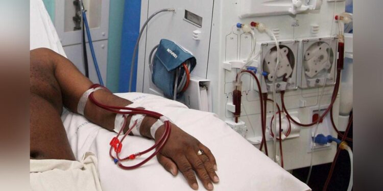 Ghana at Risk of Rising Non-Communicable Diseases, Expert Warns 1 Patient receiving Dialysis treatment