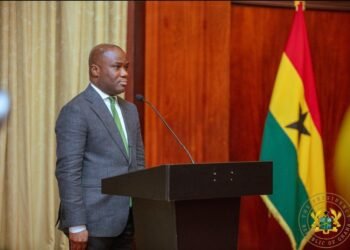 Spokesperson to the President and Minister for Government Communications, Felix Kwakye Ofosu