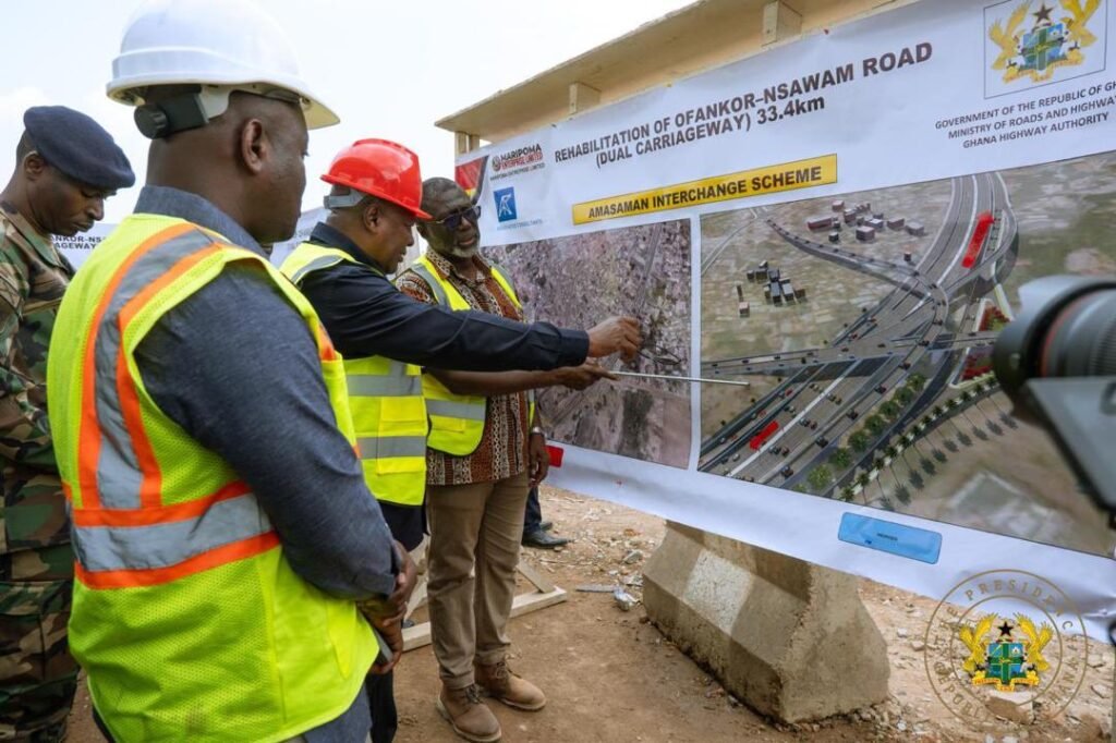 Mahama Inspects Ofanko Nsawam Road Construction 2