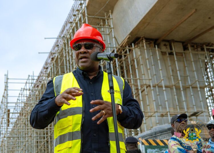 Mahama: Big Push is the Biggest Investment in Ghana’s Roads Sector 1 President John Dramani Mahama Inspects Ofanko-Nsawam Road Construction