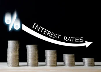 Concerns Rise Over Bank of Ghana’s Aggressive Rate Cut 5 Concerns Rise Over Ghana’s Aggressive Rate Cut