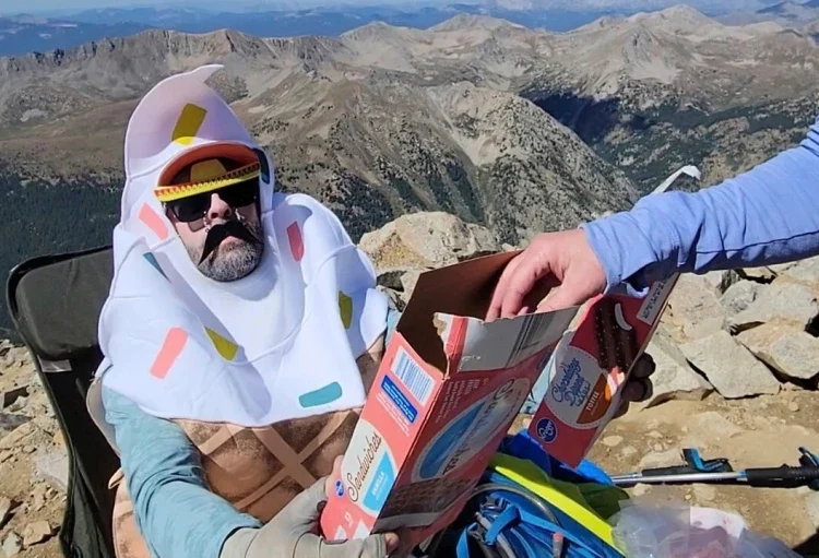 'Legend Dairy' Man Treks Colorado Peak With Ice Cream 1 'Legend Dairy' Man