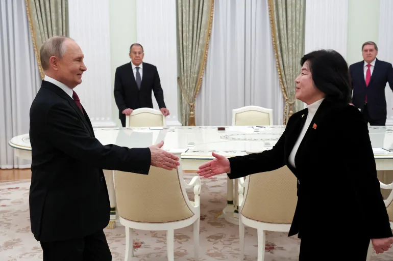 2025 10 27T131211Z 153077043 RC2DKHAT0SAV RTRMADP 3 RUSSIA NORTH KOREA PUTIN 1761575704