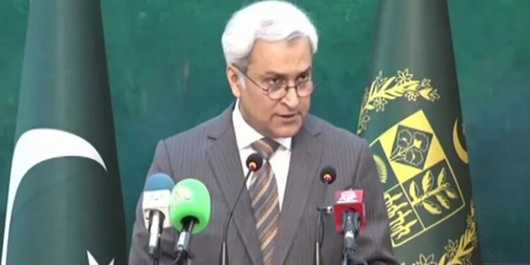 Pakistan Urges Taliban to Act Against Militants