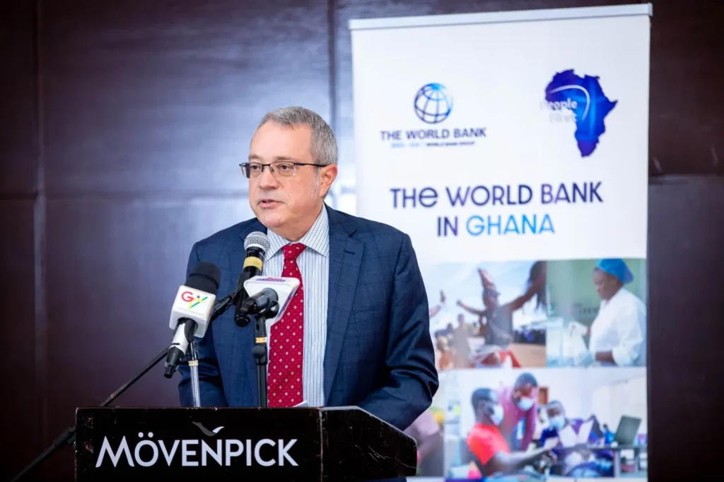 24-Hr Economy, Big Push to increase per capita - O’Brien poised 2 Mr. Robert Taliercio OBrien World Bank Country Director