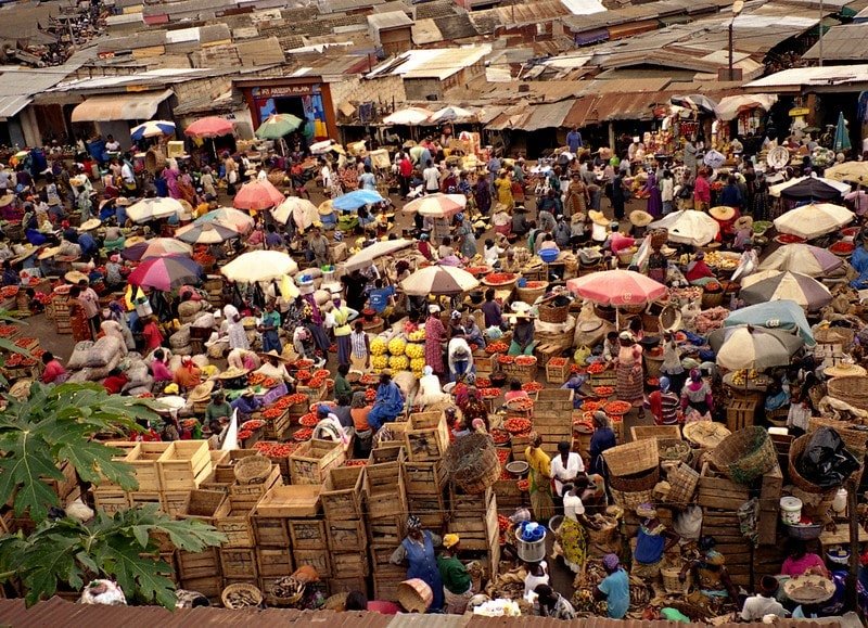 GSS Charges Gov't to Protect ‘Stronger’ Women’s Role in Informal Trade 3 R 2