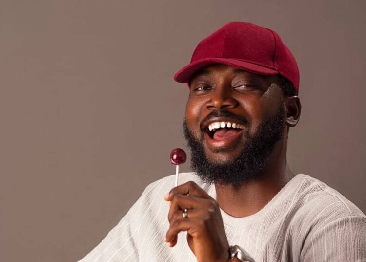 Headless YouTuber Urges Artistes to Adopt New Marketing Strategies 1 Headless Youtube