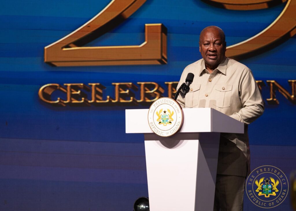 President Mahama @GJA Awards 1