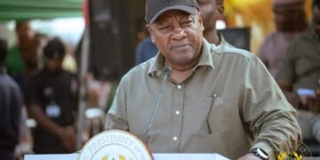 President  John Dramani Mahama at Sawla to mark the commencement of the rehabilitation of the 322-kilometre Techiman to Wa Road Network under the Big Push Initiative